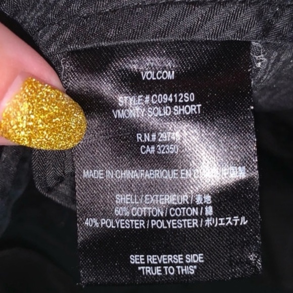 Volcom black skater shorts boys size 25 10 years casual - Picture 6 of 6